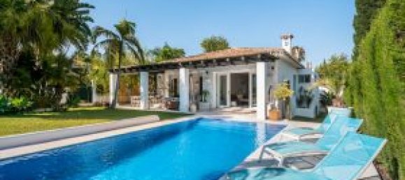 4 bedrooms Villa in Marbella, Spain No. 71321 21