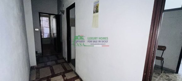 6 bedrooms House in Comiso, Italy No. 358421 11