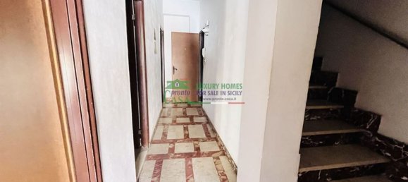 6 bedrooms House in Comiso, Italy No. 358421 16