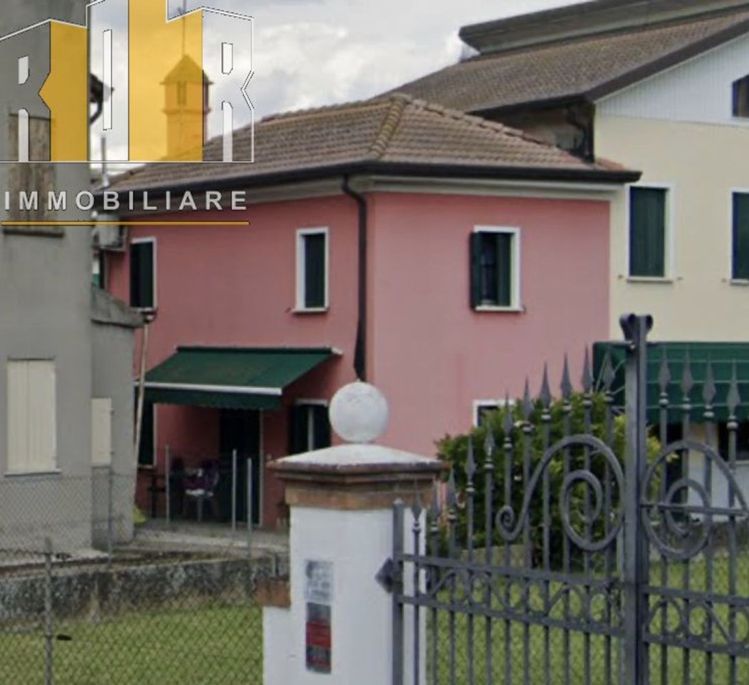 2 Schlafzimmer Haus in Trebaseleghe, Italy, Nr. 337099