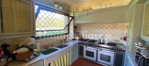 4 bedrooms Villa in Impruneta, Italy No. 189205 15