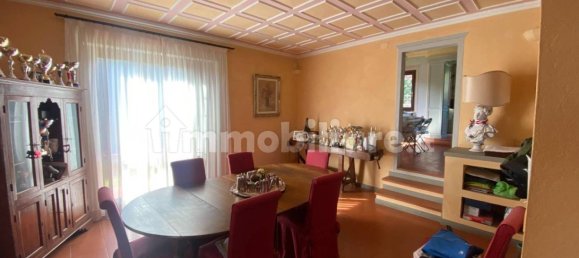 4 bedrooms Villa in Impruneta, Italy No. 189205 10