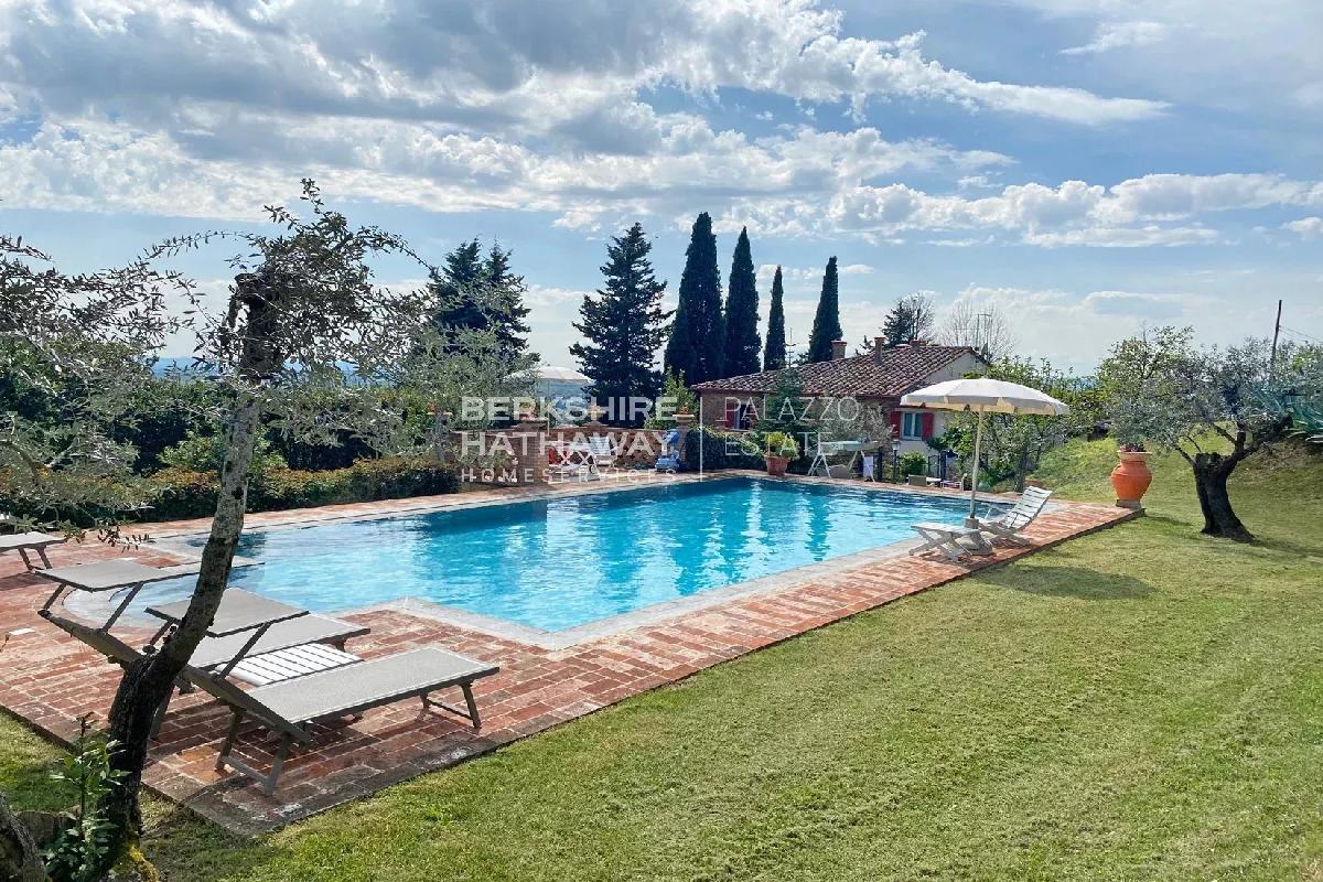 4 غرف نوم فيلا في Castiglion Fiorentino, Italy رقم 179489