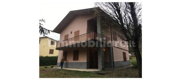 4 bedrooms House in Langhirano, Italy No. 293620 2
