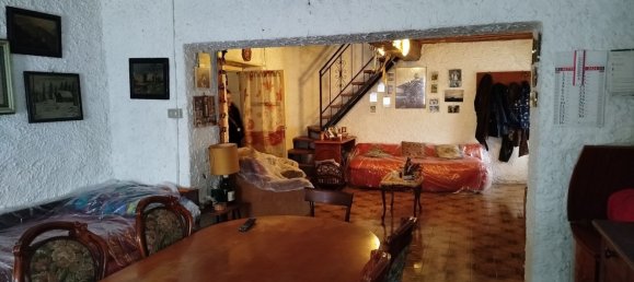 7 rooms House in Travo, Italy No. 121085 5