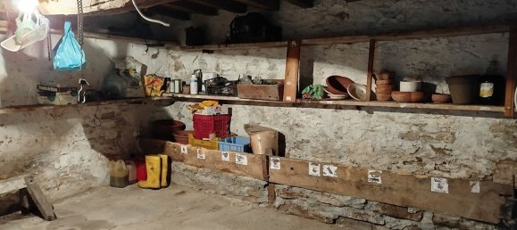 7 rooms House in Travo, Italy No. 121085 27