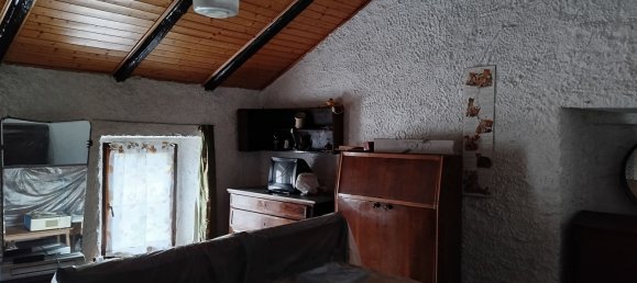 7 rooms House in Travo, Italy No. 121085 19