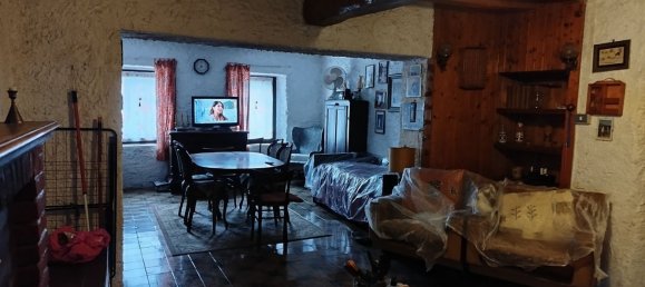 7 rooms House in Travo, Italy No. 121085 6