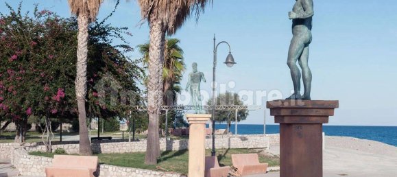 5 bedrooms Apartment in Caulonia, Italy No. 340076 30