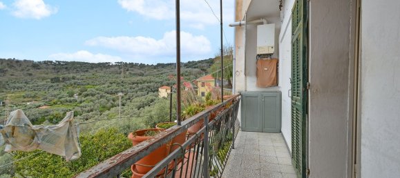 Casa de 5 habitaciónes en Cipressa, Italy No. 90064 9