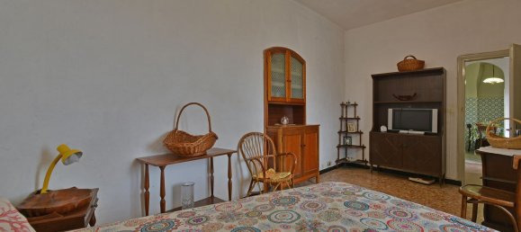 Casa de 5 habitaciónes en Cipressa, Italy No. 90064 17