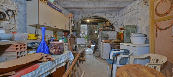 Casa de 5 habitaciónes en Cipressa, Italy No. 90064 31