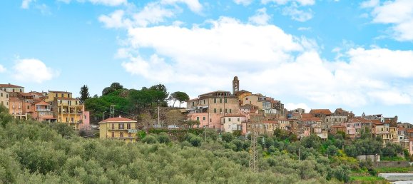 Casa de 5 habitaciónes en Cipressa, Italy No. 90064 5
