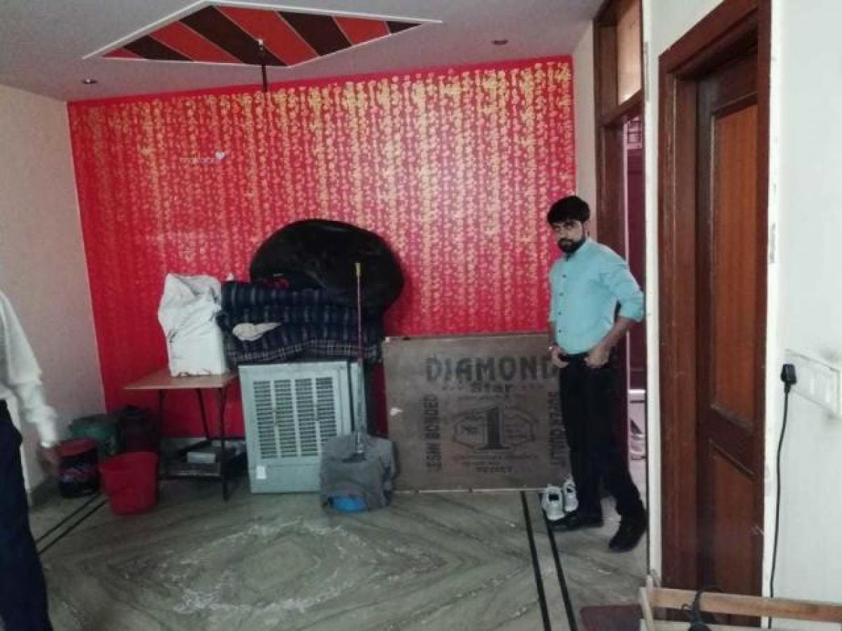 Casa de 2 dormitorios en Ghaziabad, India No. 1239