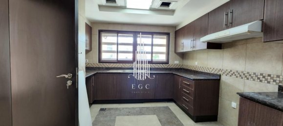 5 Schlafzimmer Villa in Al Maqtaa, UAE, Nr. 22689 20