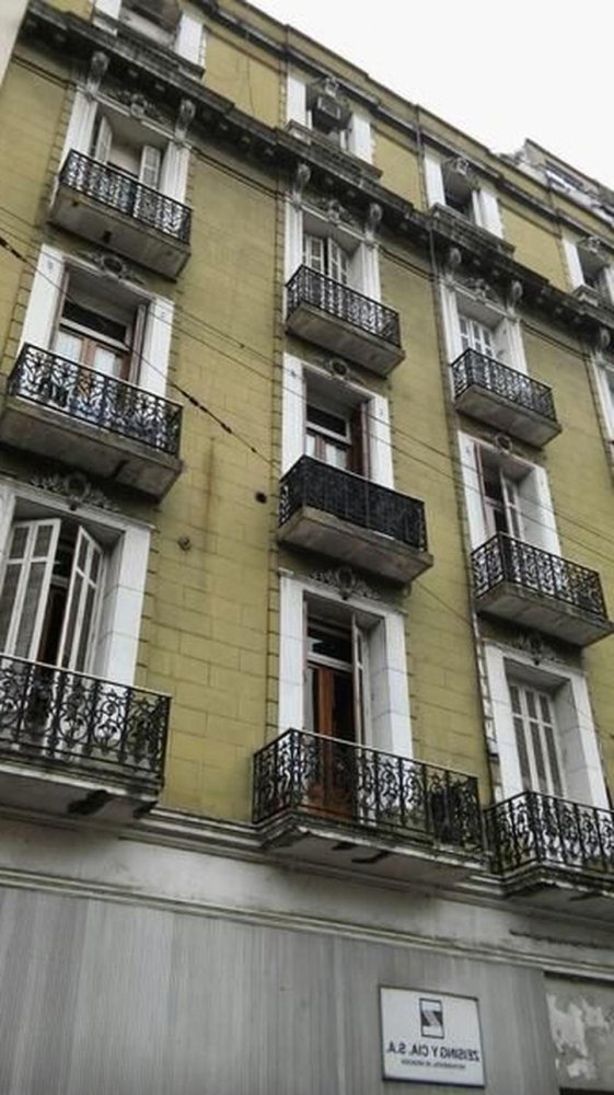 126m² Office in Buenos Aires, Argentina No. 106866