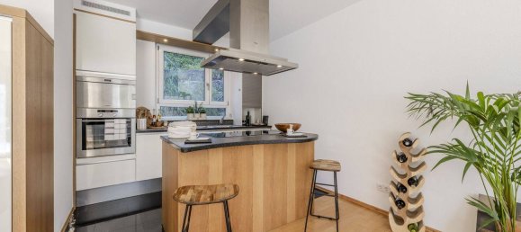 2 bedrooms Apartment in Stuttgart, Germany No. 330654 3