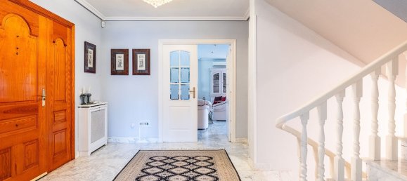 6 Schlafzimmer Haus in Villaviciosa de Odon, Spain, Nr. 144097 23