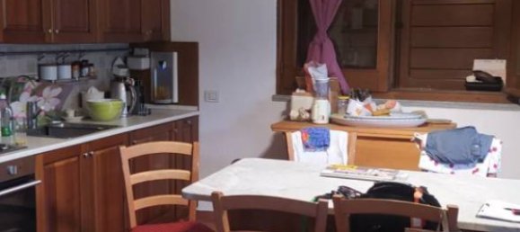 6 bedrooms Apartment in Nova Milanese, Italy No. 281715 3