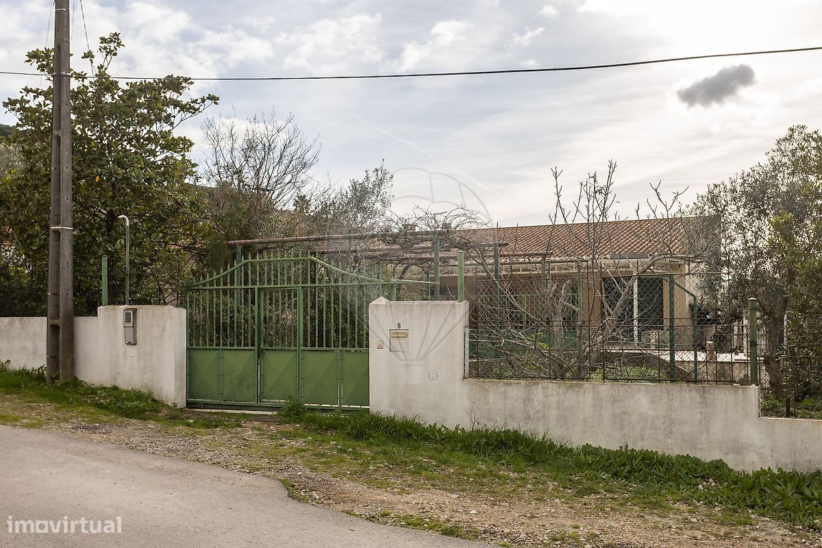 2 bedrooms House in Palmela, Portugal No. 172969