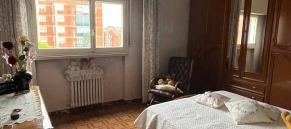 4 rooms Apartment in Turin, Italy No. 19270 8