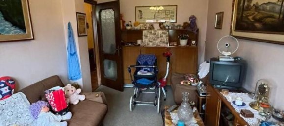 4 rooms Apartment in Turin, Italy No. 19270 11