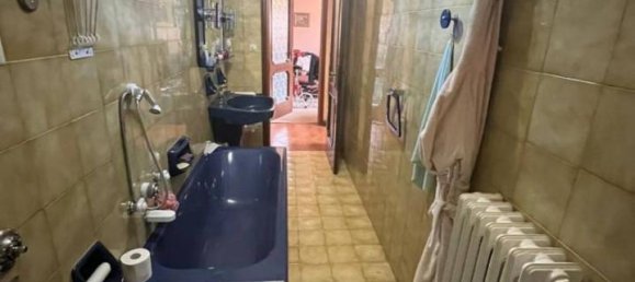 4 rooms Apartment in Turin, Italy No. 19270 15