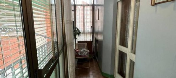4 rooms Apartment in Turin, Italy No. 19270 7