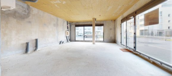 Коммерческая недвижимость 78м² в Компьень, Франция № 94593 3