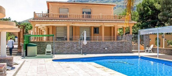 Casa de 11 dormitorios en Dénia, Spain No. 24656 3