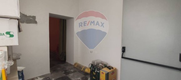  عقار تجاري في Syracuse, Italy 63متر مربع رقم 243116 11