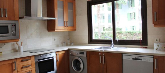 2 bedrooms Apartment in Cadiz, Spain No. 185738 2