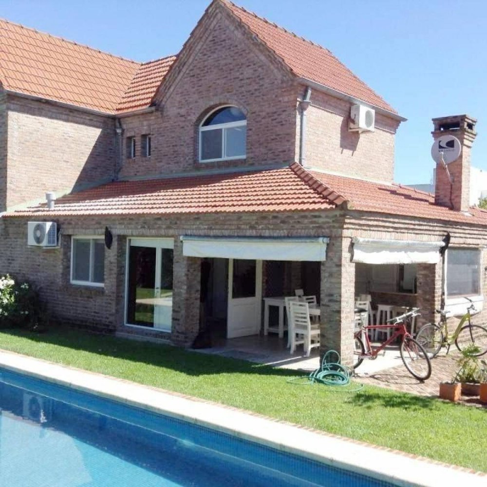 Casa T3 em Tigre, Argentina N.º 188