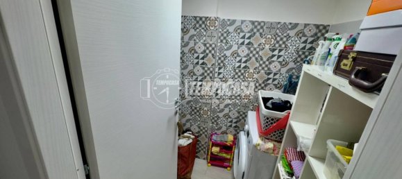 2 bedrooms Apartment in Naples, Italy No. 273892 23