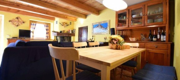 3-salle Appartement à Ayas, Italy No. 35281 3