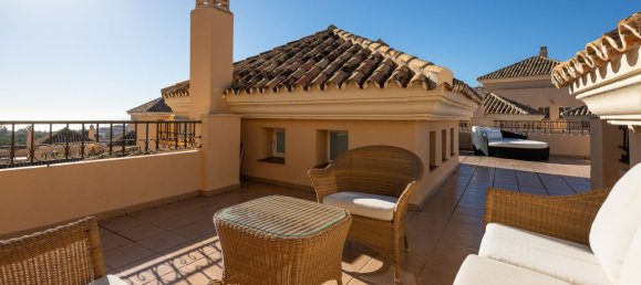 4 bedrooms Penthouse in Marbella, Spain No. 137973 37