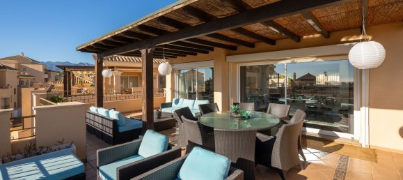 4 bedrooms Penthouse in Marbella, Spain No. 137973 31