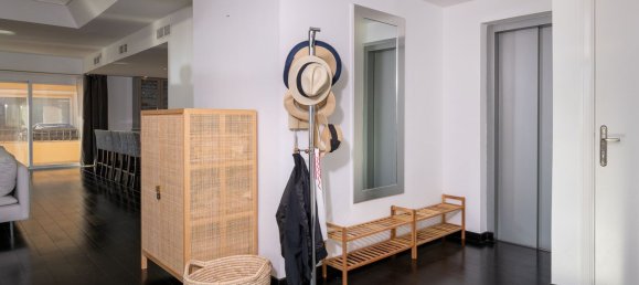 4 bedrooms Penthouse in Marbella, Spain No. 137973 13