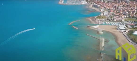 2 rooms Apartment in Rosignano Marittimo, Italy No. 270747 10