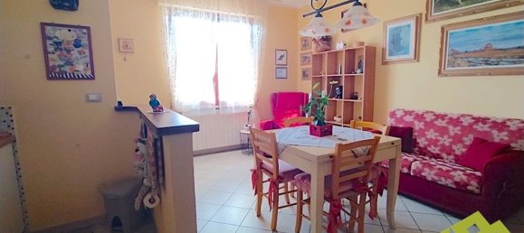 2 rooms Apartment in Rosignano Marittimo, Italy No. 270747 3