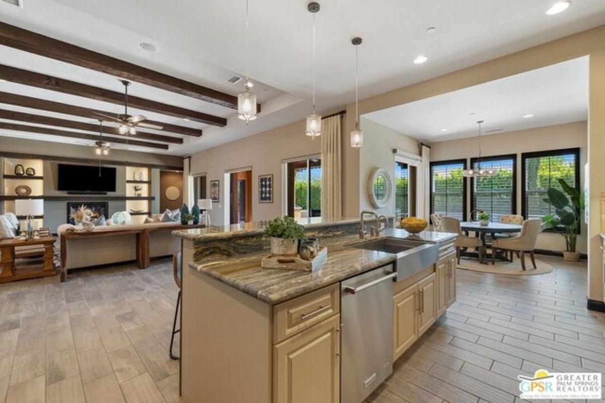 4 bedrooms House in Rancho Mirage, USA No. 372270