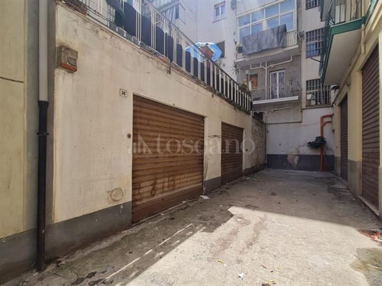 Gewerbliche Immobilie in Palermo, Italy 116m², Nr. 264888