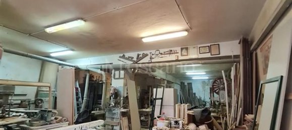 Gewerbliche Immobilie in Palermo, Italy 116m², Nr. 264888 5