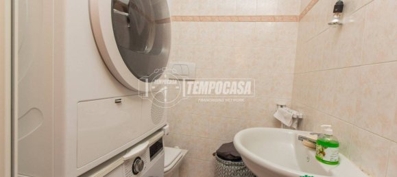Apartamento de 2 dormitorios en Busto Arsizio, Italy No. 343338 11