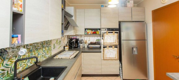 Apartamento de 2 dormitorios en Busto Arsizio, Italy No. 343338 7