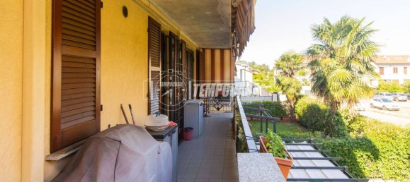 Apartamento de 2 dormitorios en Busto Arsizio, Italy No. 343338 21