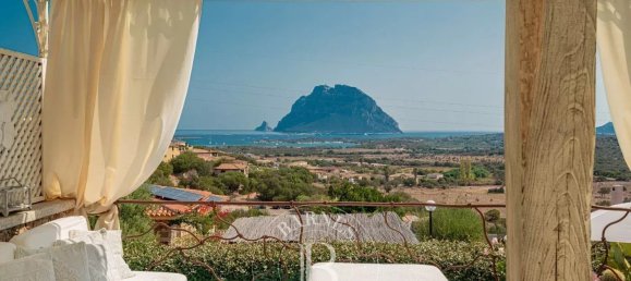 2 Schlafzimmer Villa in Loiri Porto San Paolo, Italy, Nr. 61292 7