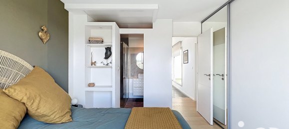 4 bedrooms House in Montblanc, France No. 361273 15