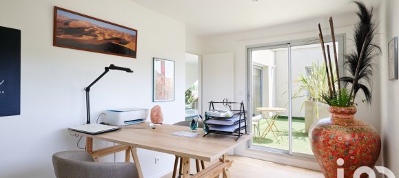 4 bedrooms House in Montblanc, France No. 361273 16