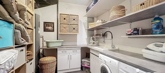 4 bedrooms House in Montblanc, France No. 361273 18